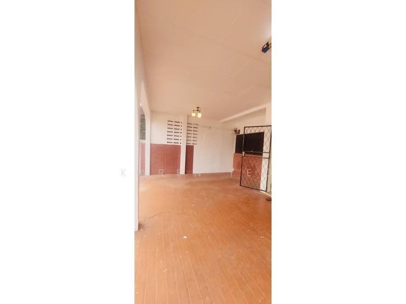 Rumah Berkembar untuk Disewa di Taman Kolam Air (Johor Bahru) - Karen Yeo - PropertyGuru.com.my