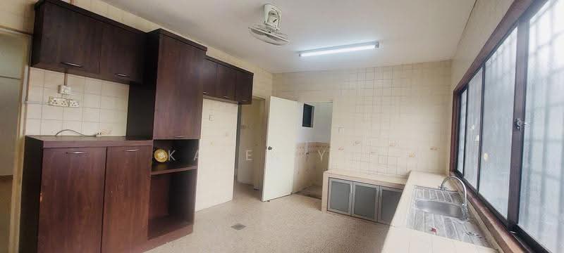 Rumah Berkembar untuk Disewa di Taman Kolam Air (Johor Bahru) - Karen Yeo - PropertyGuru.com.my