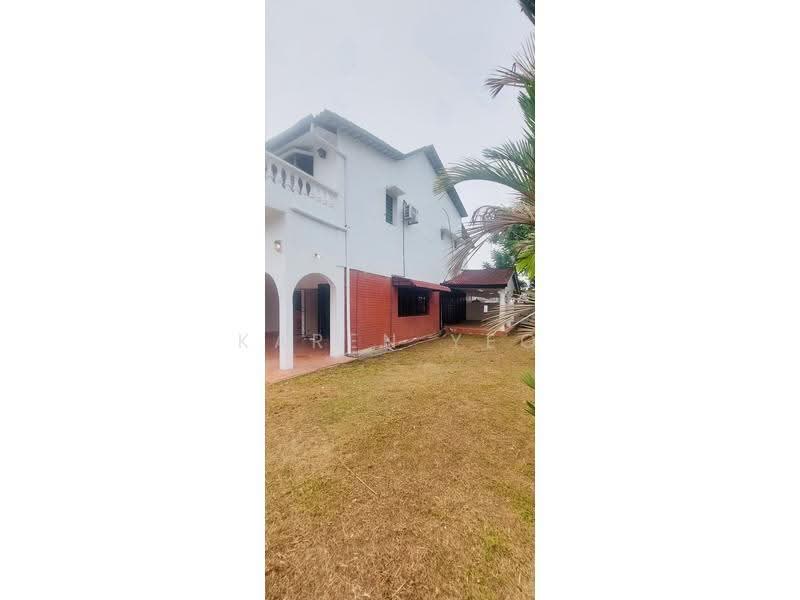 Rumah Berkembar untuk Disewa di Taman Kolam Air (Johor Bahru) - Karen Yeo - PropertyGuru.com.my