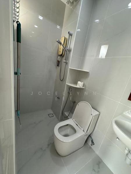 Pangsapuri untuk Disewa di Medan Lumba Kuda - Jocellynn Lee - Bathroom - PropertyGuru.com.my