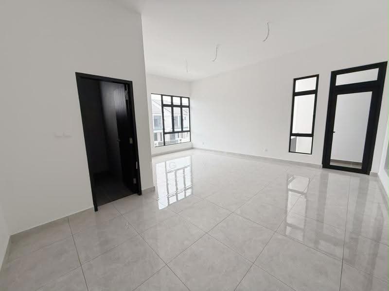 2-storey Terraced House for Rent in Taman Impian Emas (Skudai) - Ing Xin - Living Room - PropertyGuru.com.my