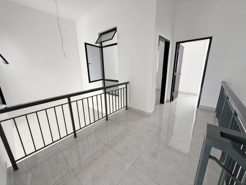 2-storey Terraced House for Rent in Taman Impian Emas (Skudai) - Ing Xin - Corridor - PropertyGuru.com.my