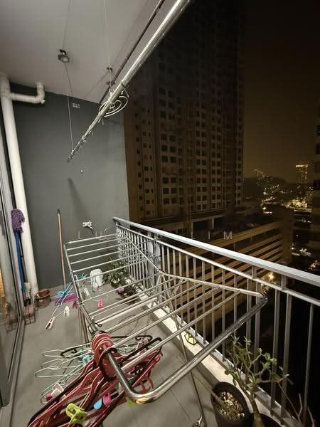Kondominium untuk Dijual di Villa Crystal - Lucas Lim - Balcony - PropertyGuru.com.my