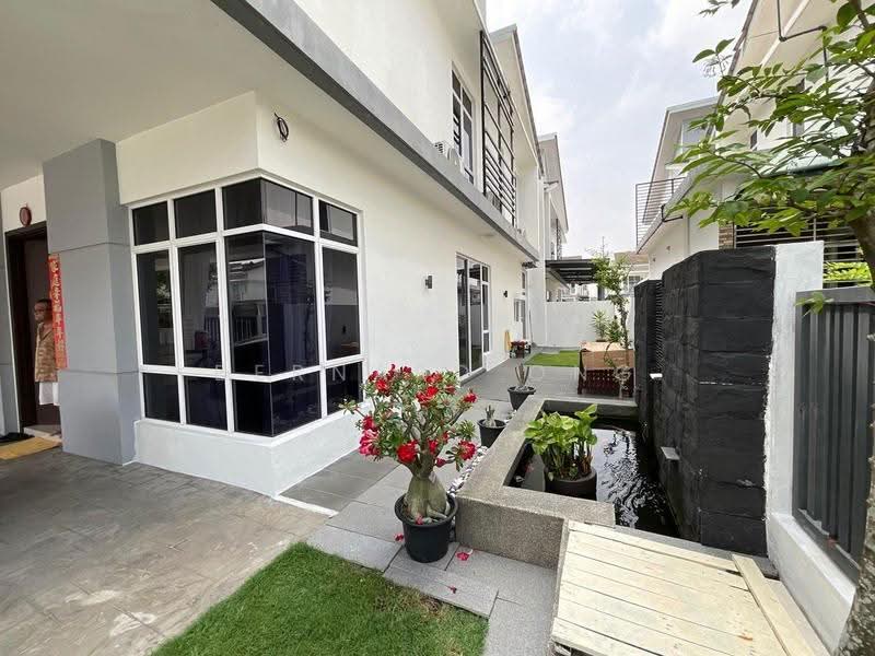 Semi-Detached House for Sale in Rawang (Selangor) - Bernard Ong - Exterior - PropertyGuru.com.my