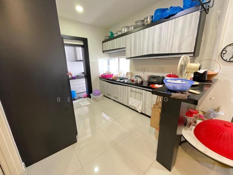 Semi-Detached House for Sale in Rawang (Selangor) - Bernard Ong - Kitchen - PropertyGuru.com.my