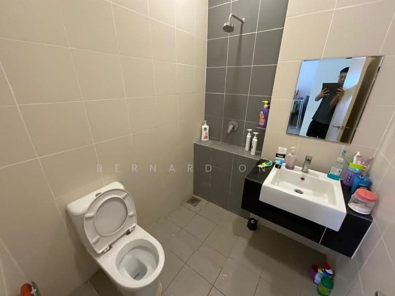 Semi-Detached House for Sale in Rawang (Selangor) - Bernard Ong - Bathroom - PropertyGuru.com.my