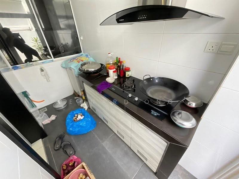 Semi-Detached House for Sale in Rawang (Selangor) - Bernard Ong - Kitchen - PropertyGuru.com.my
