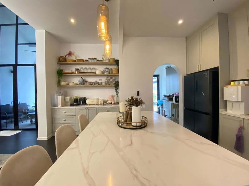 Semi-Detached House for Sale in Bukit Bandaraya (Shah Alam) - Yeoh WY - Kitchen - PropertyGuru.com.my