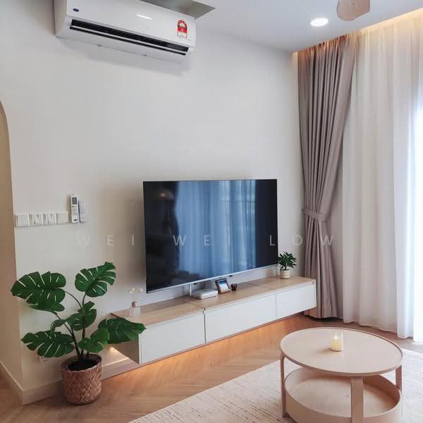 Condominium for Rent at Arinna - Wei Wei Low - Living Room - PropertyGuru.com.my