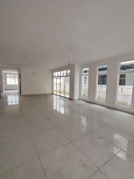Semi-Detached House for Sale in Taman Mutiara Rini (Skudai) - Jaz Lee - PropertyGuru.com.my