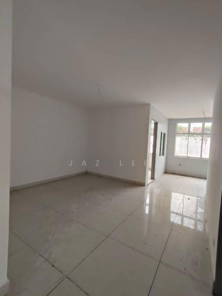 Semi-Detached House for Sale in Taman Mutiara Rini (Skudai) - Jaz Lee - PropertyGuru.com.my