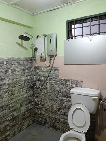 Condominium for Rent at Evergreen Park Acorn & Hazel - Kenny Chen - Bathroom - PropertyGuru.com.my