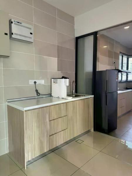 Condominium for Rent at Waltz Residences - Pearl Ho - Kitchen - PropertyGuru.com.my