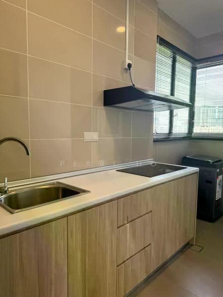 Condominium for Rent at Waltz Residences - Pearl Ho - Kitchen - PropertyGuru.com.my