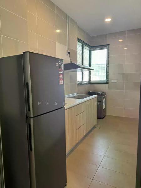 Condominium for Rent at Waltz Residences - Pearl Ho - Kitchen - PropertyGuru.com.my