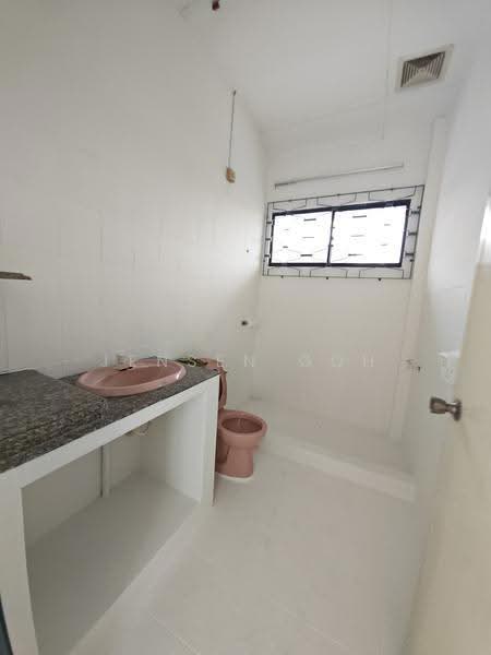 Rumah Banglo untuk Disewa di Johor Bahru (Johor) - Jensen Goh - Bathroom - PropertyGuru.com.my