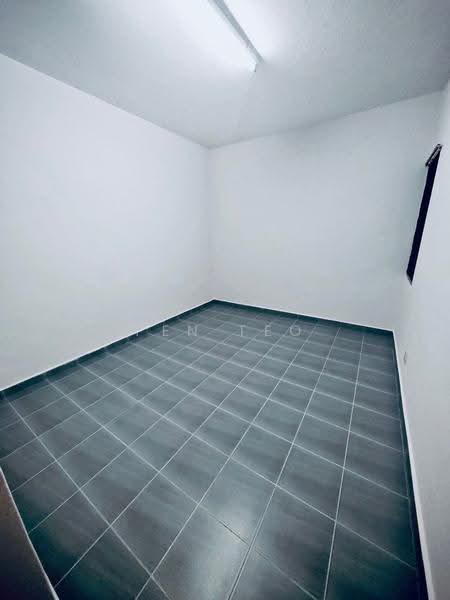 Kondominium untuk Dijual di Villa Condominium - Pen Teo - PropertyGuru.com.my