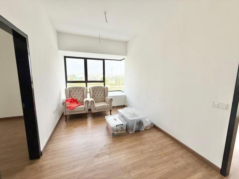 Rumah Teres 2-Tingkat untuk Dijual di Dengkil (Selangor) - Sr. Hisyam Ariffin - Living Room - PropertyGuru.com.my