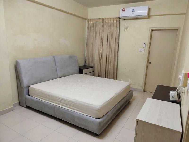 Apartment for Sale at Bayu Puteri 1 - Edward Gan - Bedroom - PropertyGuru.com.my