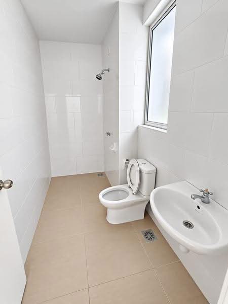 3-storey Terraced House for Sale in Kajang (Selangor) - Mac Chong - Bathroom - PropertyGuru.com.my