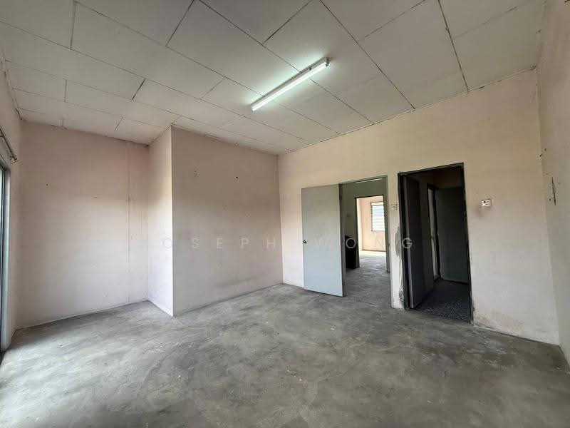 Rumah Teres 2-Tingkat untuk Dijual di Taman Sri Dermawan (Ipoh) - Joseph Wong - Interior - PropertyGuru.com.my