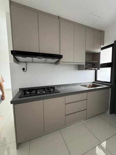 Service Residence for Sale at TRIO By Setia - Stephanie Lim - Kitchen - PropertyGuru.com.my