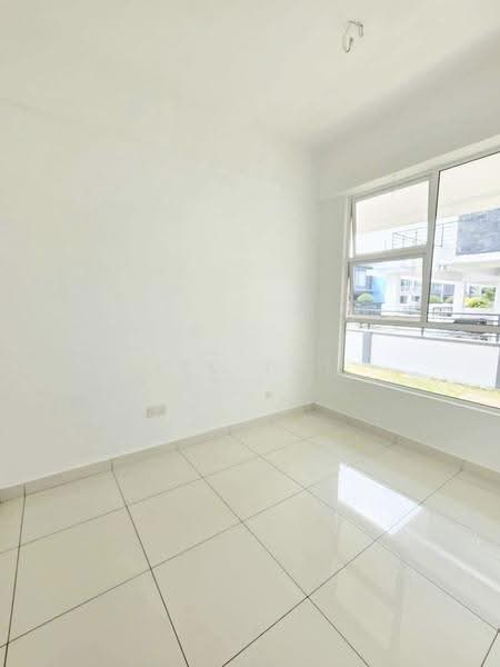 Semi-Detached House for Sale in Taman Austin Heights (Tebrau) - Yik Tat - PropertyGuru.com.my