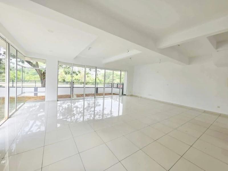 Semi-Detached House for Sale in Taman Austin Heights (Tebrau) - Yik Tat - Interior - PropertyGuru.com.my
