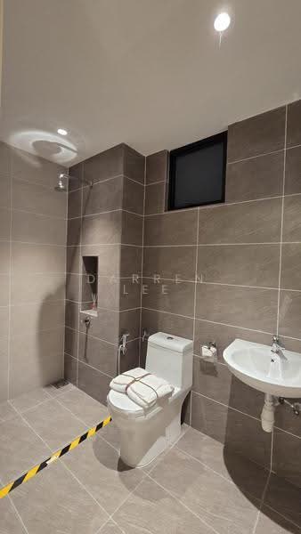 Kondominium untuk Dijual di Teega Residences - Darren Lee - Bathroom - PropertyGuru.com.my