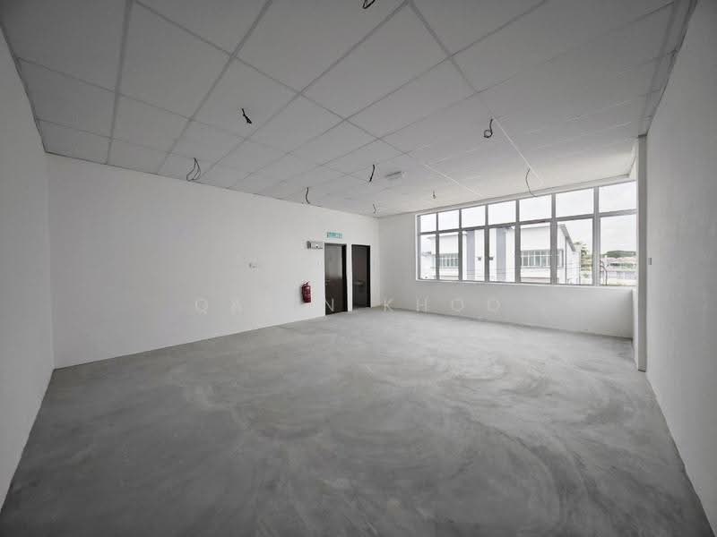 Factory for Rent in Kawasan Perindustrian Pengkalan (Lahat) - Qazin Khoo - Interior - PropertyGuru.com.my