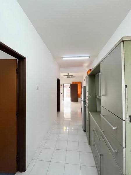 2-storey Terraced House for Rent in Taman Puteri Wangsa (Ulu Tiram) - Daphne Lee - Corridor - PropertyGuru.com.my