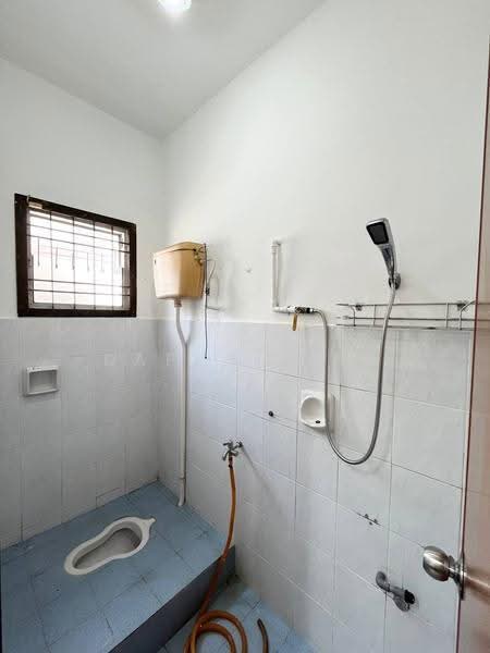 2-storey Terraced House for Rent in Taman Puteri Wangsa (Ulu Tiram) - Daphne Lee - Bathroom - PropertyGuru.com.my