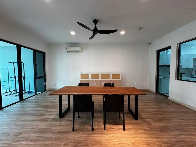 Rumah Berkembar untuk Disewa di Cyberjaya (Selangor) - Hilmi Ariffin - Dining Room - PropertyGuru.com.my