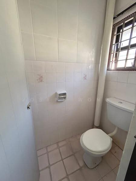 2-storey Terraced House for Rent in Station 18 (Ipoh) - Joseph Wong - Bathroom - PropertyGuru.com.my
