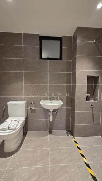 Service Residence for Sale at Southern Marina Residences - Darren Lee - Bathroom - PropertyGuru.com.my