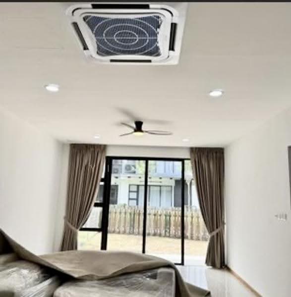 2-storey Terraced House for Sale in Senibong (Permas Jaya) - Yik Tat - PropertyGuru.com.my