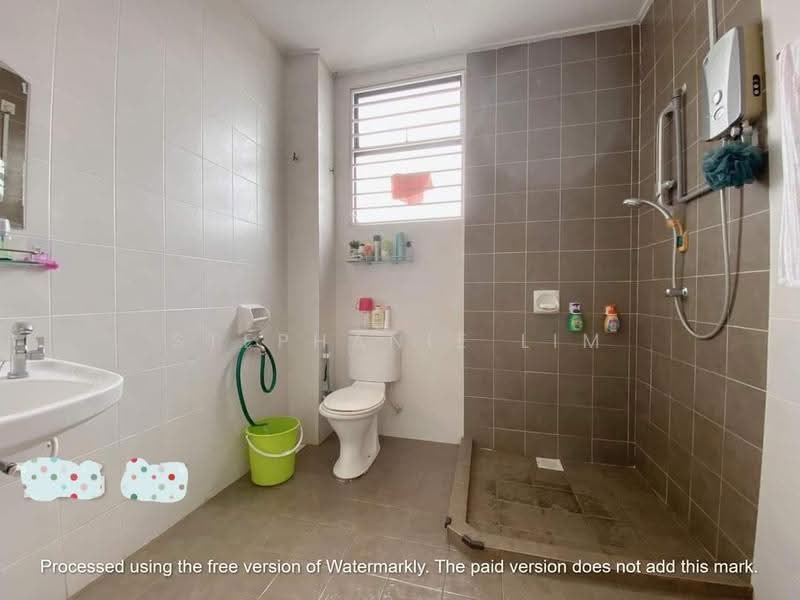 Terraced House for Sale in Bandar Puteri Klang (Klang) - Stephanie Lim - Bathroom - PropertyGuru.com.my