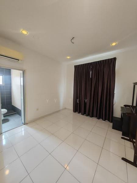 2-storey Terraced House for Rent in Taman Laguna (Johor Bahru) - YY Tey - Bathroom - PropertyGuru.com.my