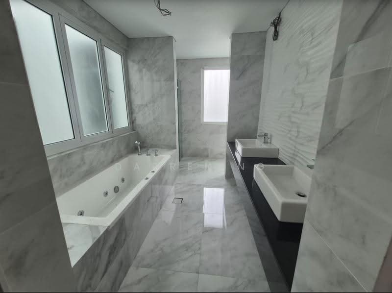 Semi-Detached House for Sale in Temasya Glenmarie (Glenmarie) - Darren Ng - Bathroom - PropertyGuru.com.my