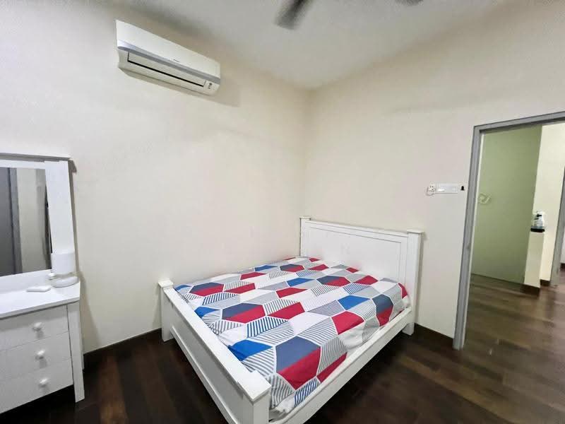 Rumah Berkembar untuk Dijual di Kota Seriemas (Nilai) - Sr. Hisyam Ariffin - Bedroom - PropertyGuru.com.my