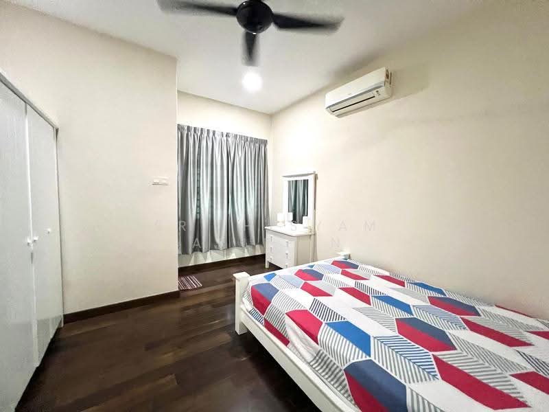 Rumah Berkembar untuk Dijual di Kota Seriemas (Nilai) - Sr. Hisyam Ariffin - Bedroom - PropertyGuru.com.my