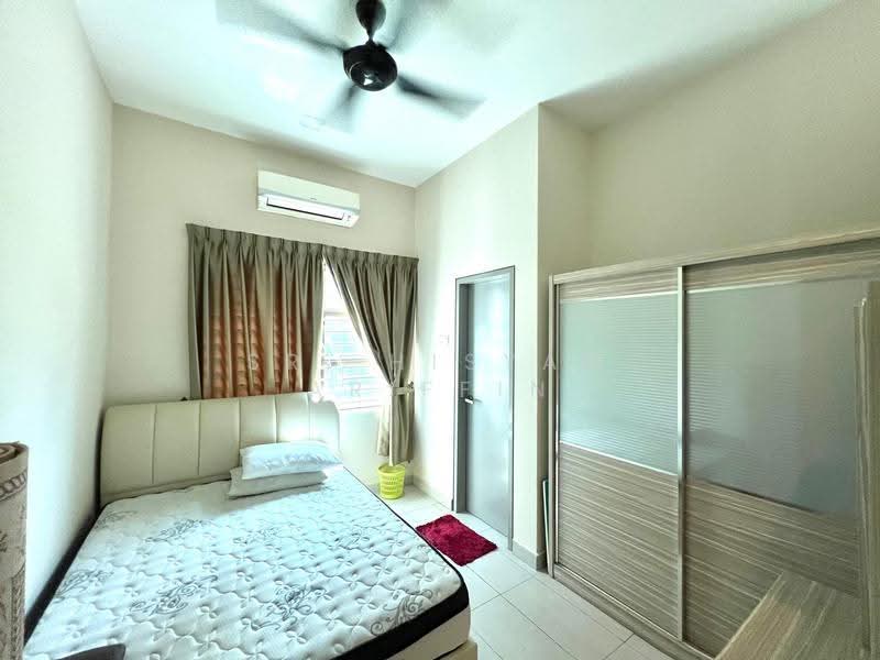 Rumah Berkembar untuk Dijual di Kota Seriemas (Nilai) - Sr. Hisyam Ariffin - Bedroom - PropertyGuru.com.my