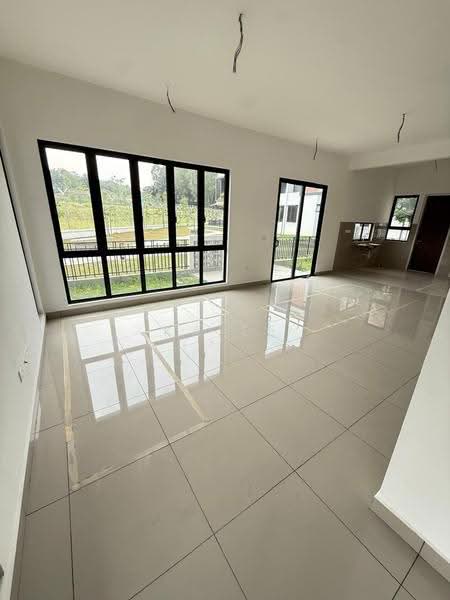 2-storey Terraced House for Sale in Elmina (Shah Alam) - Ka Ee - Living Room - PropertyGuru.com.my