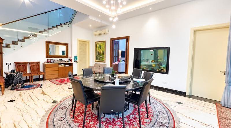 Semi-Detached House for Sale in Temasya Glenmarie (Glenmarie) - Darren Ng - Dining Room - PropertyGuru.com.my