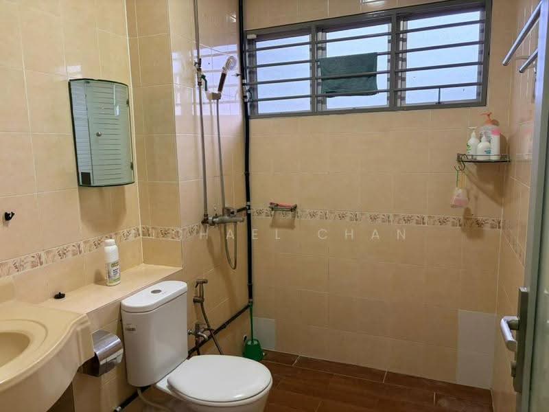 2-storey Terraced House for Sale in Bandar Puteri Puchong (Puchong) - Michael Chan - Bathroom - PropertyGuru.com.my