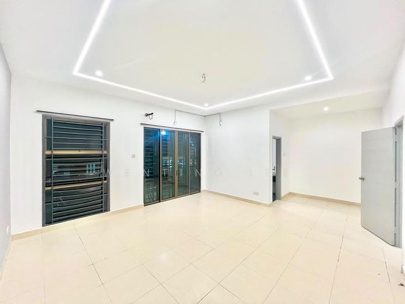 2-storey Terraced House for Sale in Bandar Dato Onn (Tebrau) - Wenting Lee - Living Room - PropertyGuru.com.my