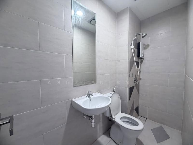 Kondominium untuk Disewa di 9Ine (Residensi Sembilan) - Angelyn Ang - Bathroom - PropertyGuru.com.my