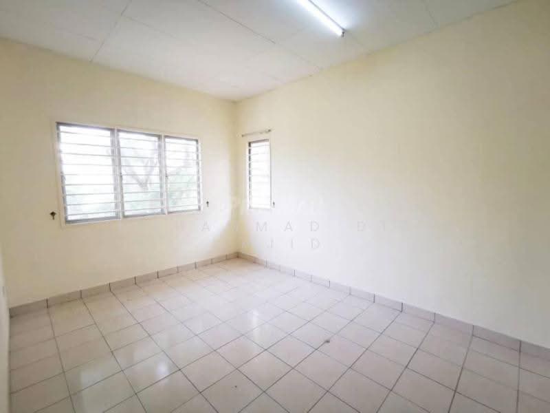 2.5-storey Terraced House for Sale in Taman Aman Putra (Puchong) - Mohammad Din Majid - Interior - PropertyGuru.com.my