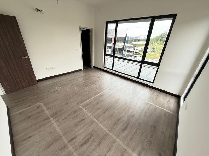 Rumah Teres 2-Tingkat untuk Dijual di Elmina (Shah Alam) - Winson Tam - Living Room - PropertyGuru.com.my