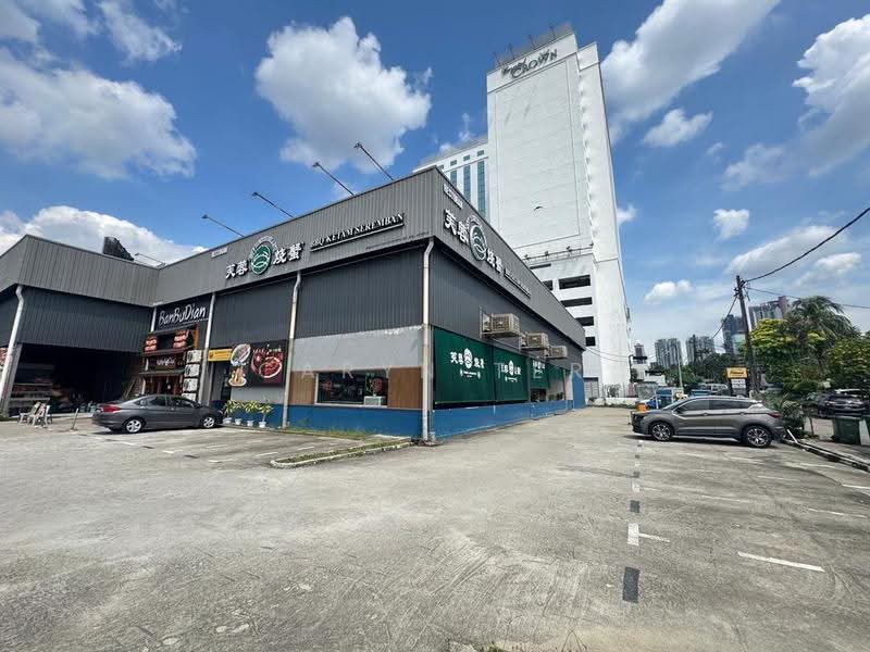 Kedai untuk Disewa di Johor Bahru (Johor) - Caryn Ter - PropertyGuru.com.my